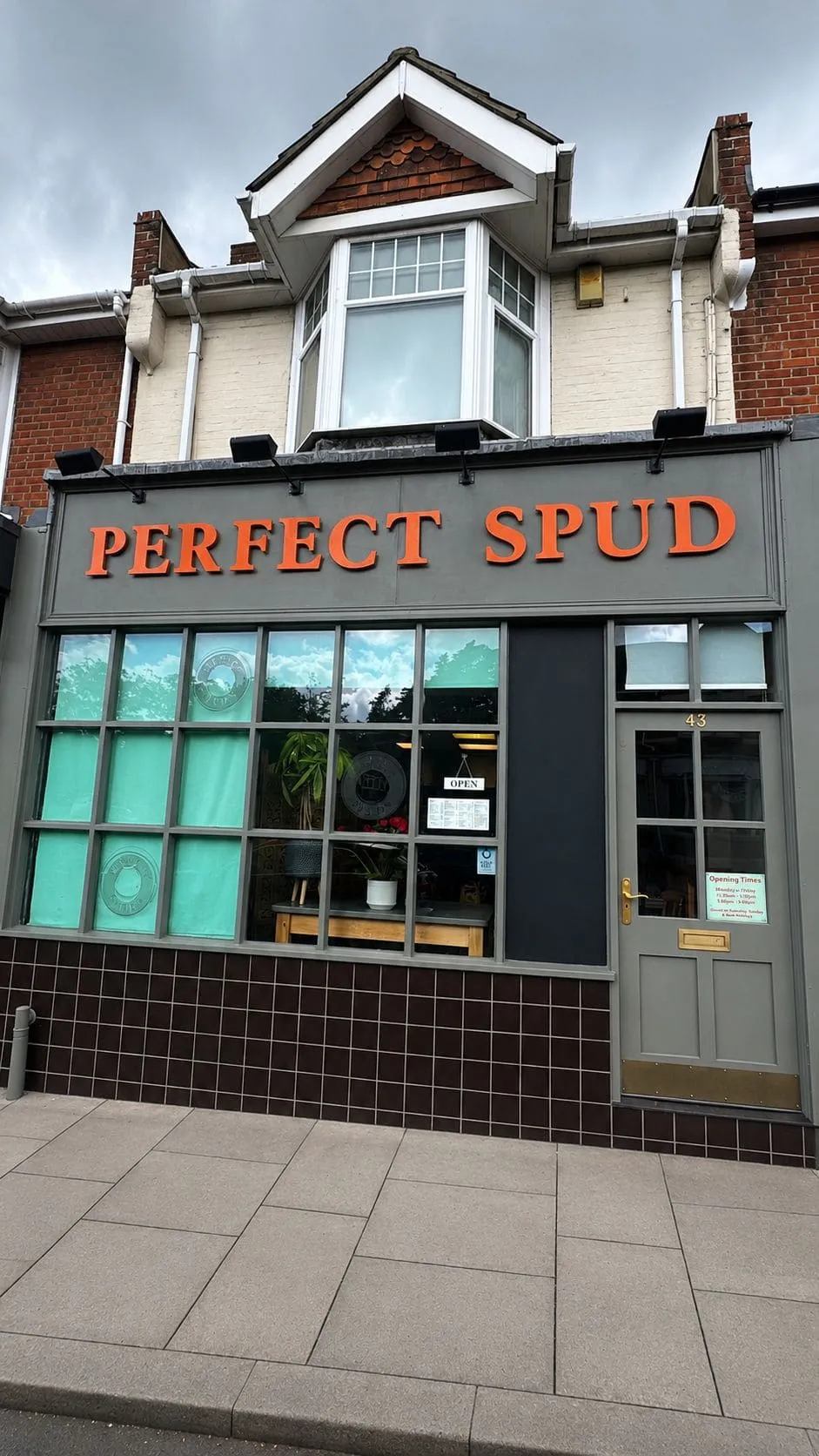 The Perfect Spud shopfront on Bridge Road, Woolston